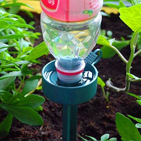 Vízadagoló növényekhez - Pet palack tartó